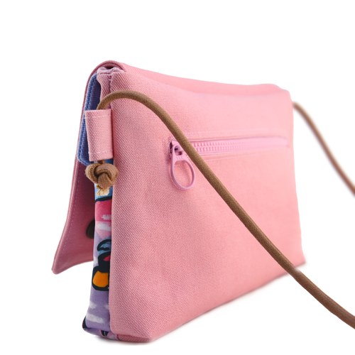 雙蓋側背小包-粉色+創作襪 2雙 組合C